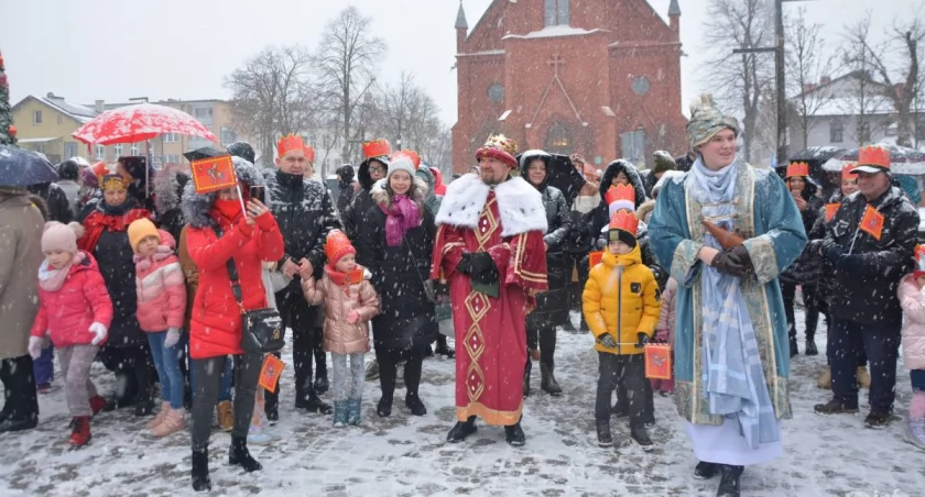Ulicami Kartuz przemaszerują Orszaki Trzech Króli