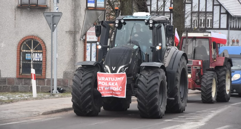 Strajk rolników spowodował utrudnienia na trasie Chwaszczyno – Kościerzyna