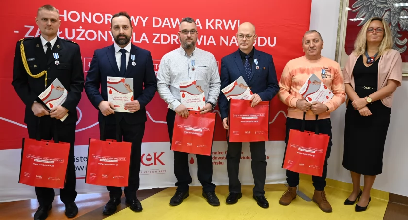 Oni mają dobro we krwi - nagrodzeni najwyższymi odznaczeniami za dar krwi!