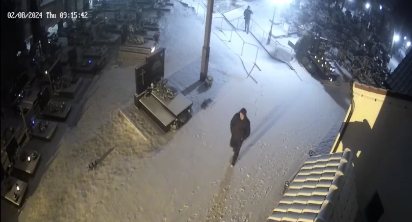 Rozpoznajesz go?  Jest podejrzany o włamanie na plebanię w Kiełpinie