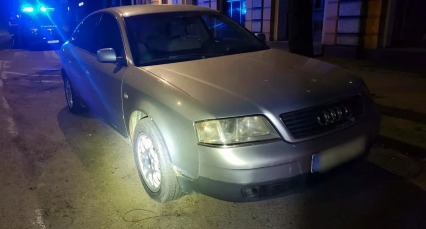 Odurzony 43-latek kierował audi - przy sobie też miał narkotyki