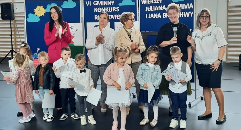 Przedszkolaki deklamowały wiersze Tuwima i Brzechwy