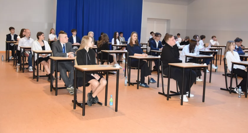 Ruszyły testy ósmoklasistów. Sprawdziliśmy, jak radzą sobie ze stresem