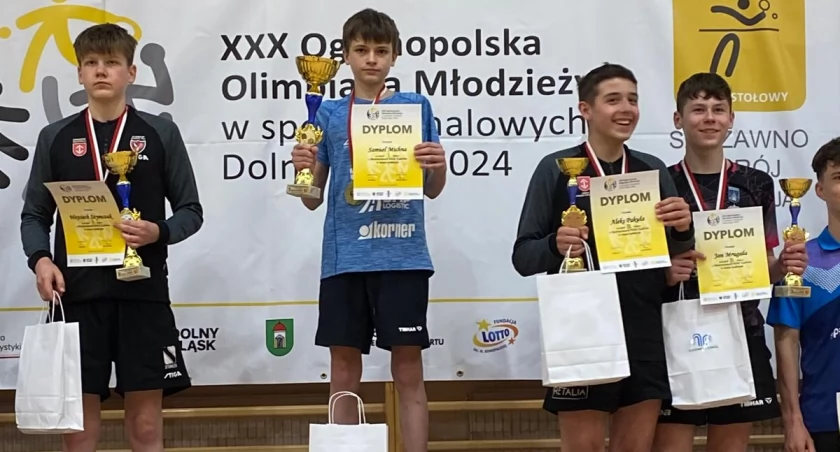 6 medali w Mistrzostwach Polski wychowanków UKS Lis Sierakowice Dawida i Samuela Michnów. Zagrają w Mistrzostwach Europy!