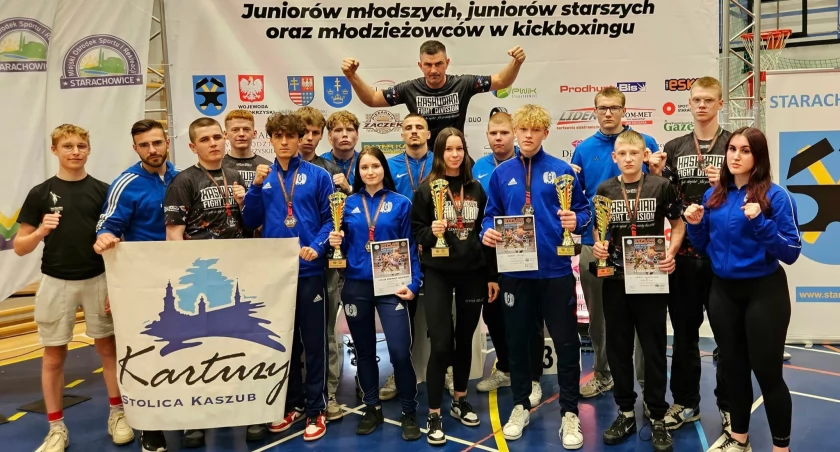 Rebelia Kartuzy została Drużynowym Mistrzem Polski w Low-Kick Juniorów i Młodzieżowców