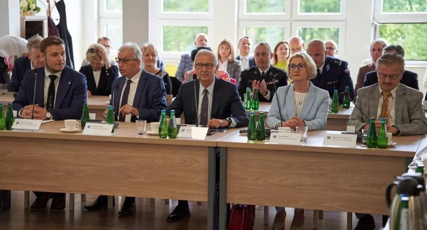 III sesja Rady Powiatu Kartuskiego - sprawdź program
