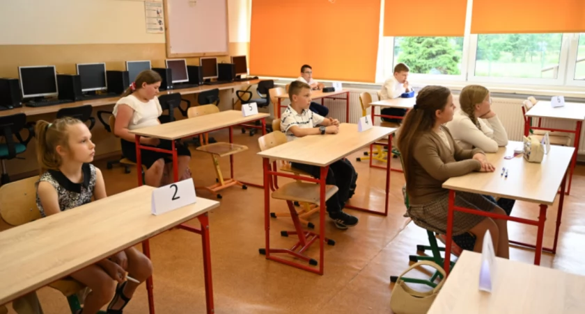 Kolonia. Odbył się XVI Gminny Konkurs Matematyczny dla uczniów klasy trzecich