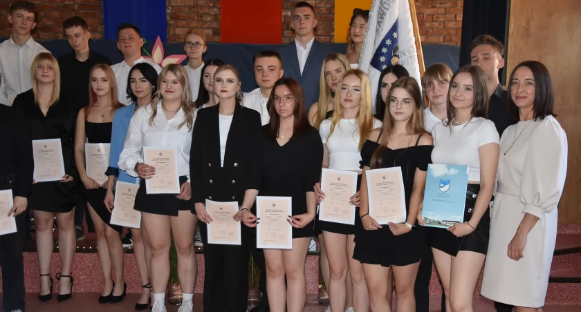 Zakończenie roku szkolnego klas III Branżowej Szkoły I stopnia w Kartuzach