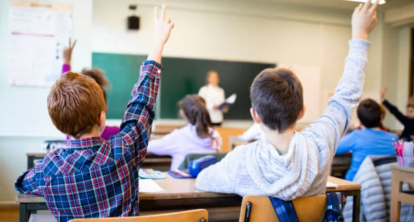Stypendia marszałka czekają na uczniów