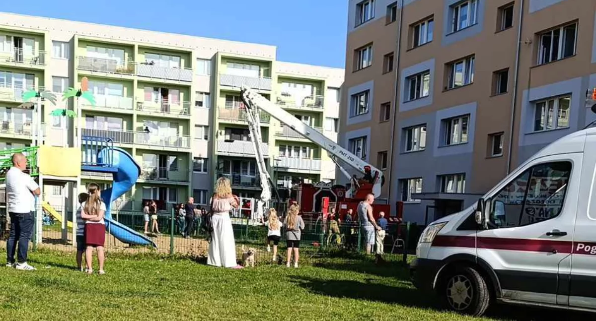 Pożar mieszkania na osiedlu Wybickiego w Kartuzach