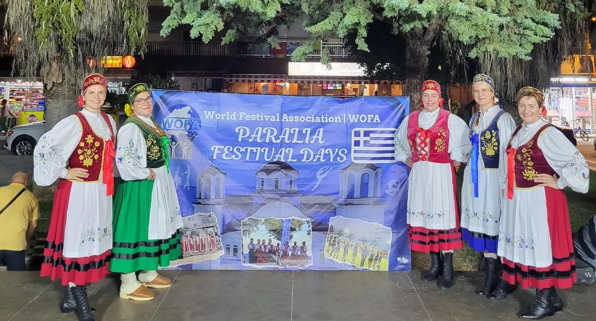 Zespół „Chmielanie” wrócił z Grecji z jubileuszowego wyjazdu na Festiwal Muzyki i Tańca