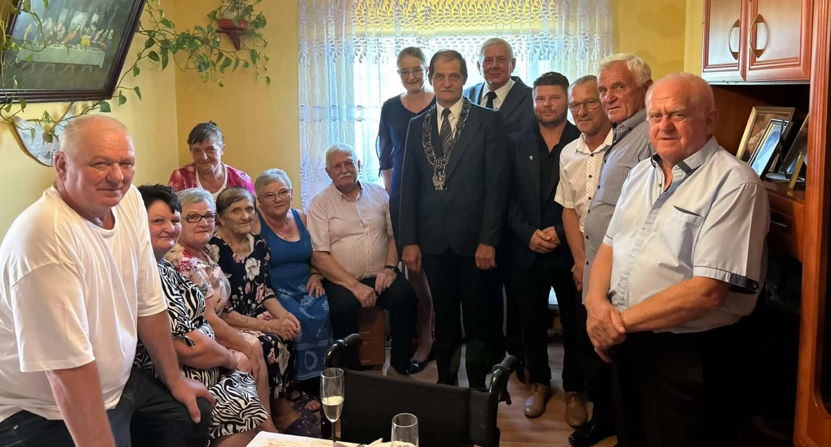 Jubileusz 100-lecia Zofii Dawidowskiej, mieszkanki Borcza