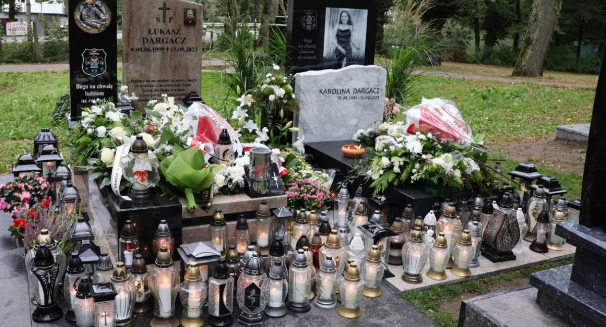 Odbył się hołd dla strażaków Karoliny i Łukasza Dargacz w rocznicę tragicznego wypadku