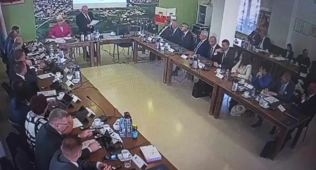 V sesja Rady Gminy Sierakowice - sprawdź program