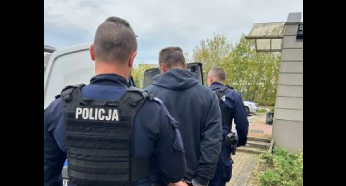 Byli poszukiwani przez wymiar sprawiedliwości, są w rękach policji