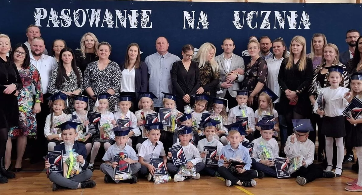 Pierwszoklasiści z Gowidlina przyjęci w poczet uczniów