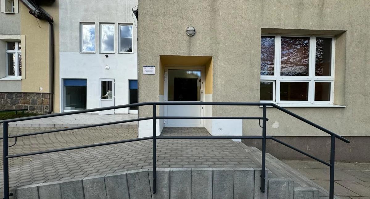 Szkoła Podstawowa w Prokowie zwiększyła dostępność dla wszystkich mieszkańców!