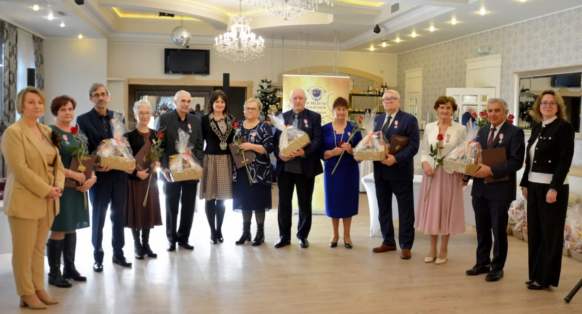 63 pary, 50 lat małżeństwa – wyjątkowe Złote Gody w Żukowie