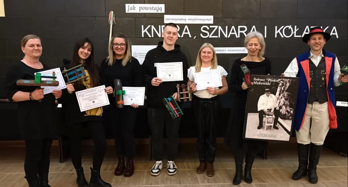 Chmielno. Jak powstają knera, sznara i kółatka - podsumowanie warsztatów budowy instrumentów ludowych