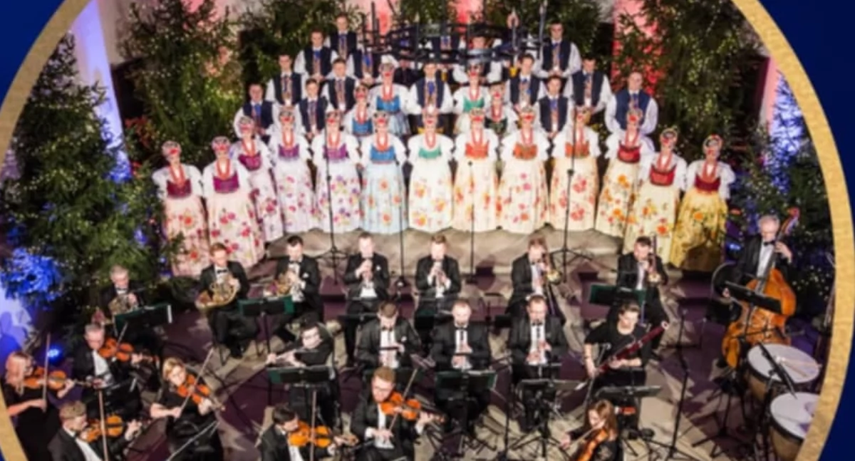 Somonino. Koncert kolęd i pastorałek w wykonaniu Zespołu Pieśni i Tańca 