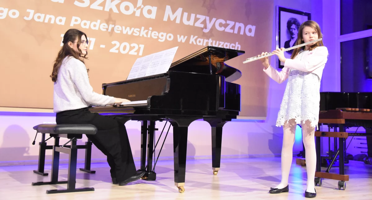 Wyjątkowy koncert w wykonaniu uczniów kartuskiej szkoły muzycznej