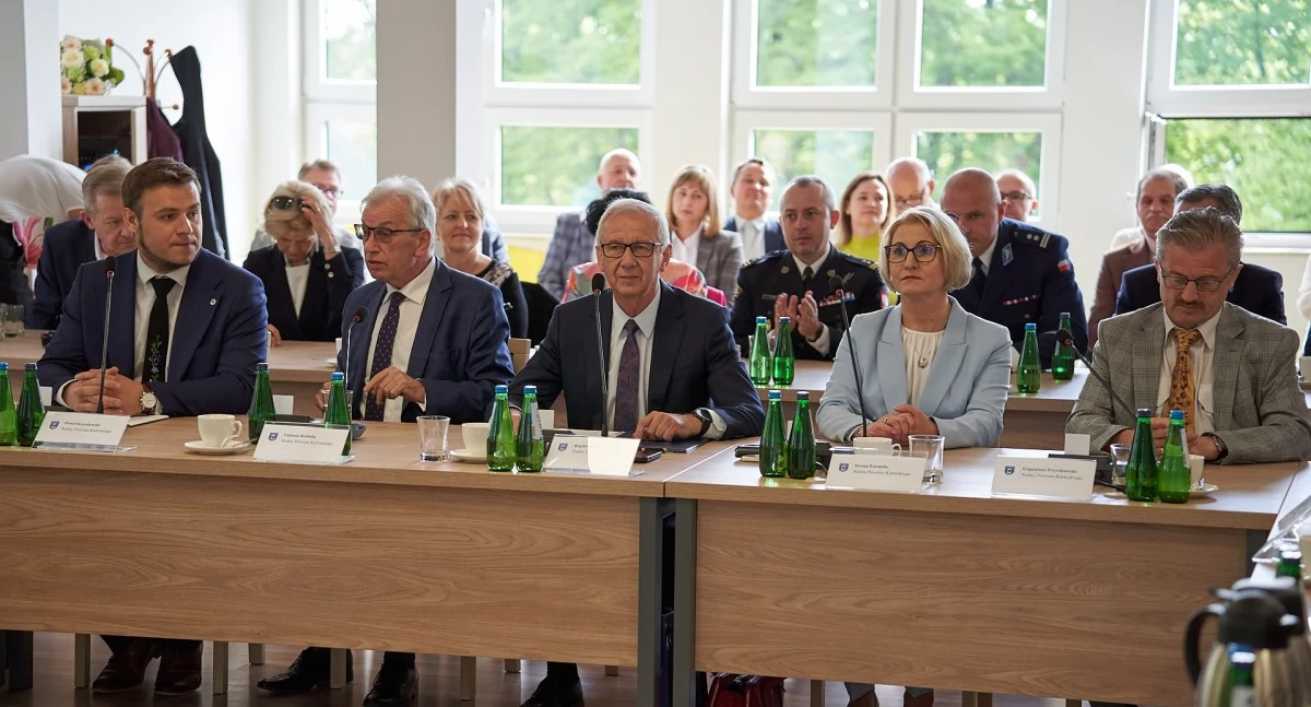 IX sesja Rady Powiatu Kartuskiego - sprawdź program