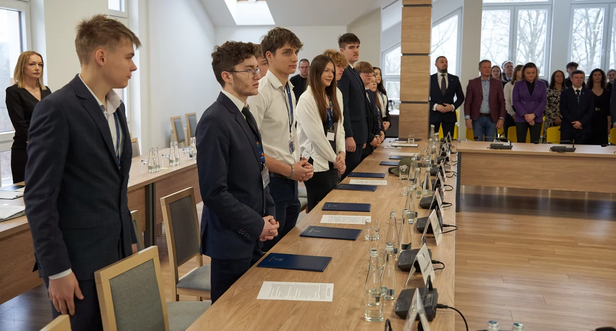 Nowy rozdział w powiecie kartuskim. Młodzieżowa rada zainaugurowała pracę
