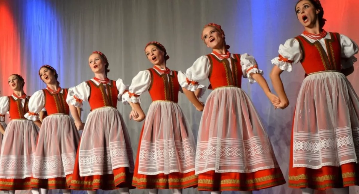 OKiS w Żukowie zaprasza seniorów na wycieczkę - w programie m.in. koncert Mazowsza