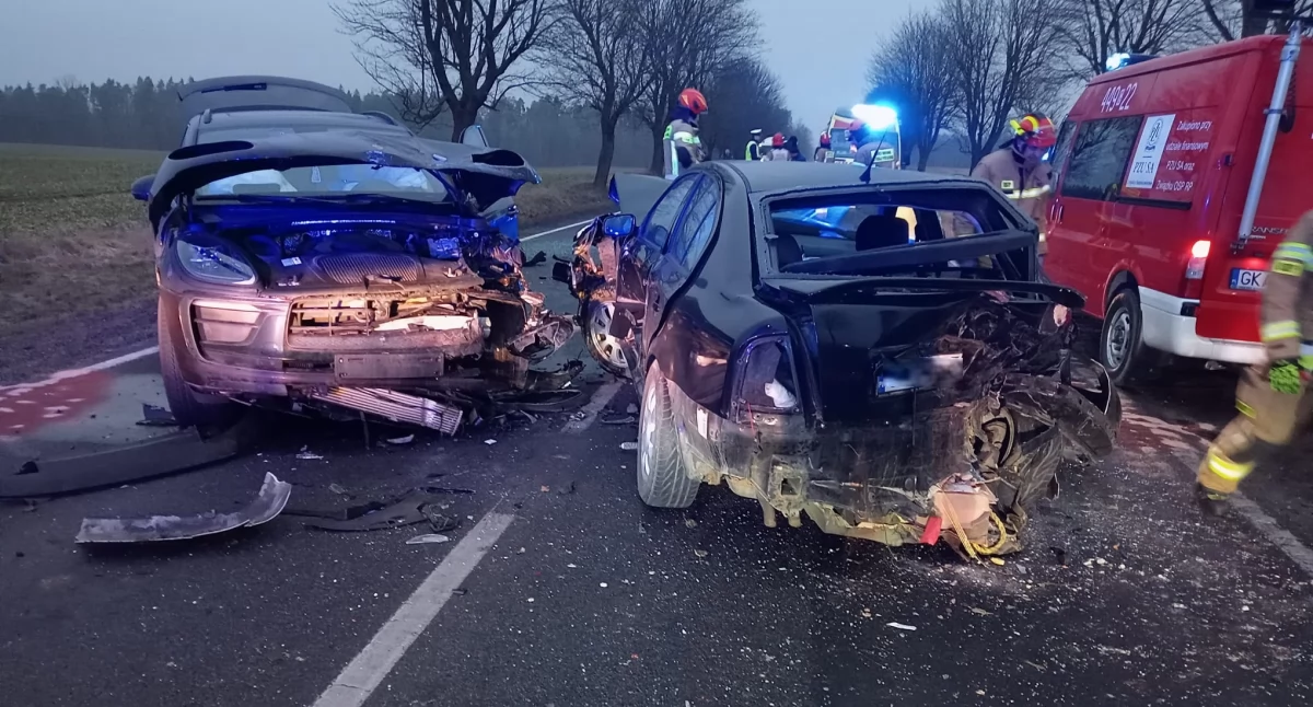 Borcz. Zderzenie trzech pojazdów na K20