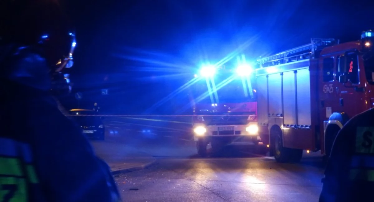 Wypadek na przejściu dla pieszych w Pępowie – 24-latek trafił do szpitala