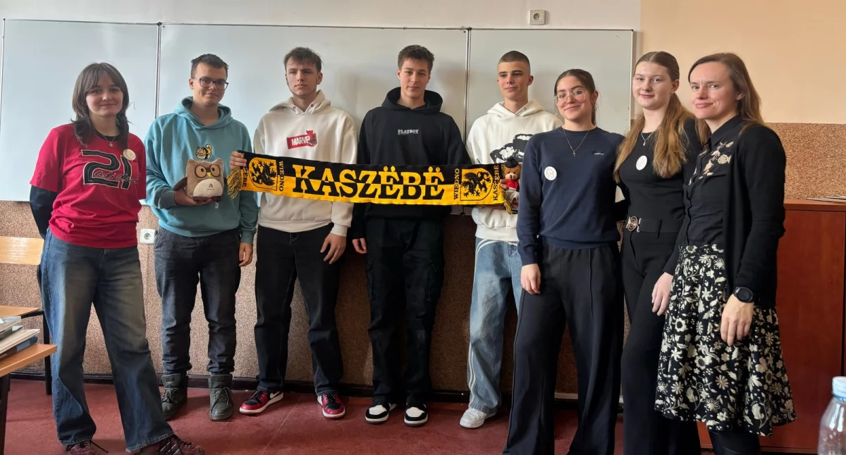 Odkryj swoją Ziemię: Młodzież z Kartuz odwiedziła powiat świdnicki