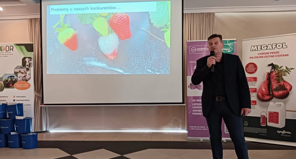 Chmielno. Konferencja Truskawkowe trendy - Kaszëbskô malëna drugim najsmaczniejszym owocem świata!