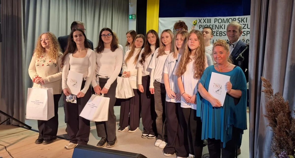 Młodzi artyści z Banina i Tuchomia nagrodzeni na XXIII konkursie „Kaszëbsczé Spiéwë”