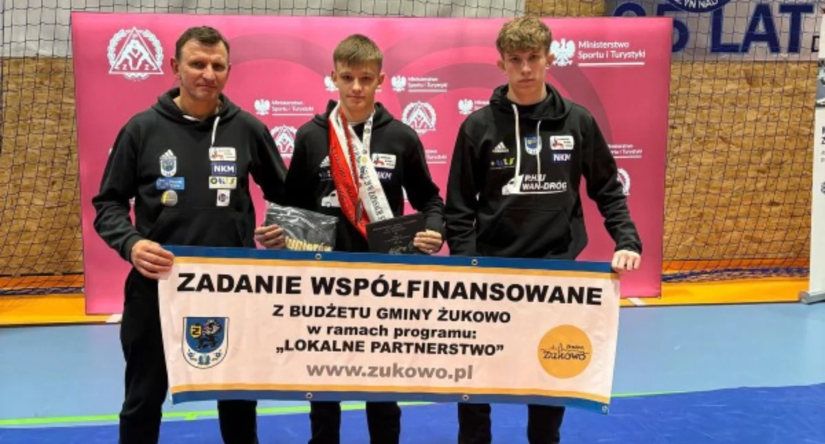 Wielki sukces zapaśnika z Żukowa – Oskar Leonarczyk wicemistrzem Polski