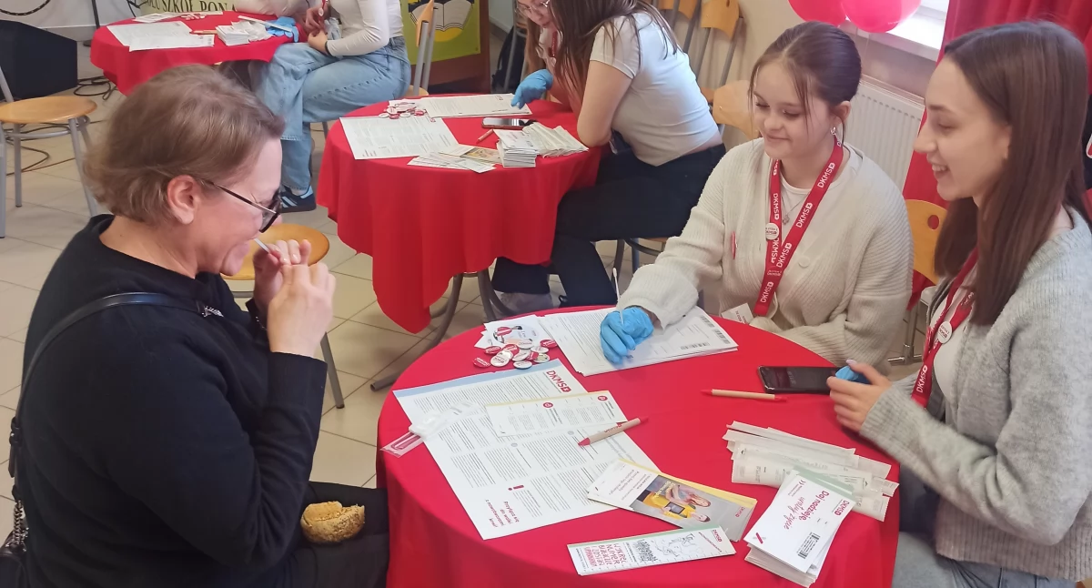 24 osoby dołączyły do bazy DKMS - wszystko dzięki akcji w PZS w Sierakowicach