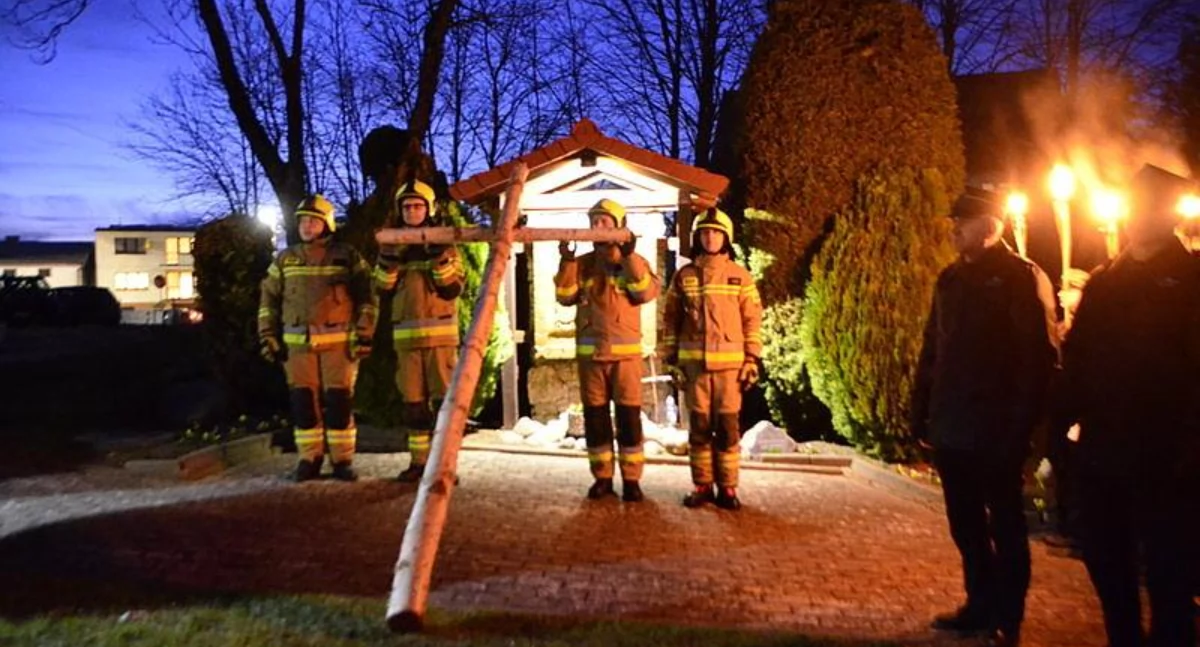 Kaszubska Droga Krzyżowa w Sianowie - modlitwa, nadzieja i tradycja