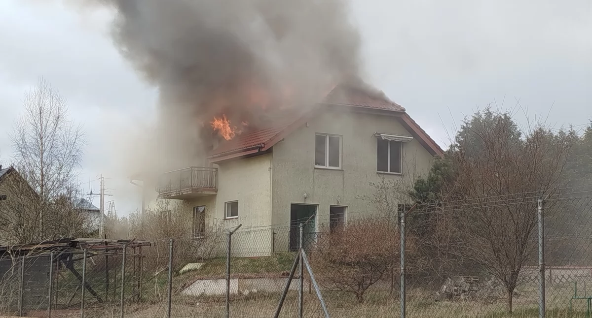 Pożar pustostanu w Kiełpinie. Podpalenie?