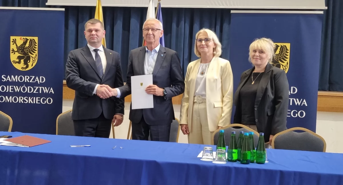 Powiat Kartuski dołącza do programu szczepień przeciwko krztuścowi dla seniorów