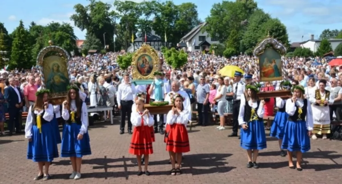 Kaszubi u stóp swojej Królowej. Wierni przybędą do Sianowa na Wielki Odpust