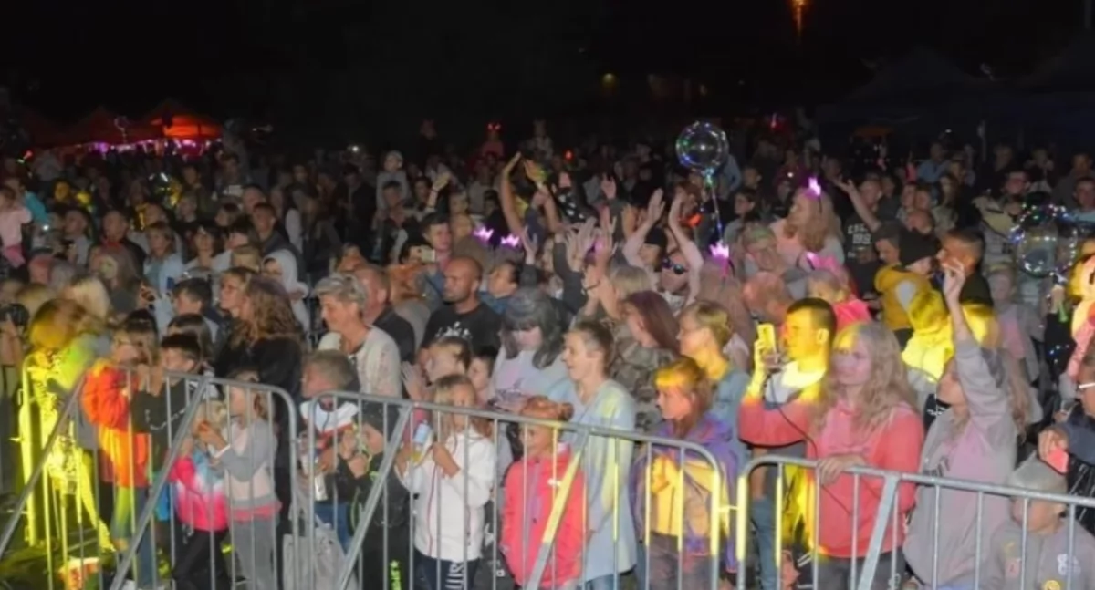 Weekend z Nocą Pod Gwiazdami, Jazzem w Lesie, Festynem w Przyjaźni i Mistrzostwami w Zażywaniu Tabaki