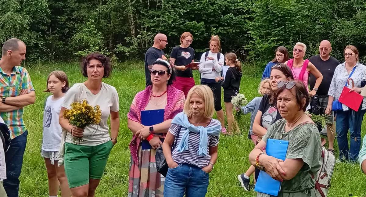 Spacer z misją – cztery drzewa w Skrzeszewie mogą stać się pomnikami przyrody
