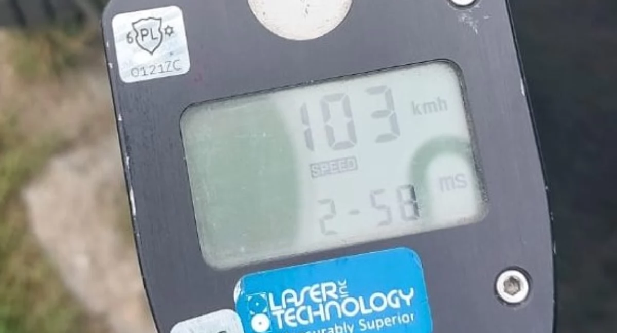 Pędził w terenie zabudowanym - stracił prawo jazdy