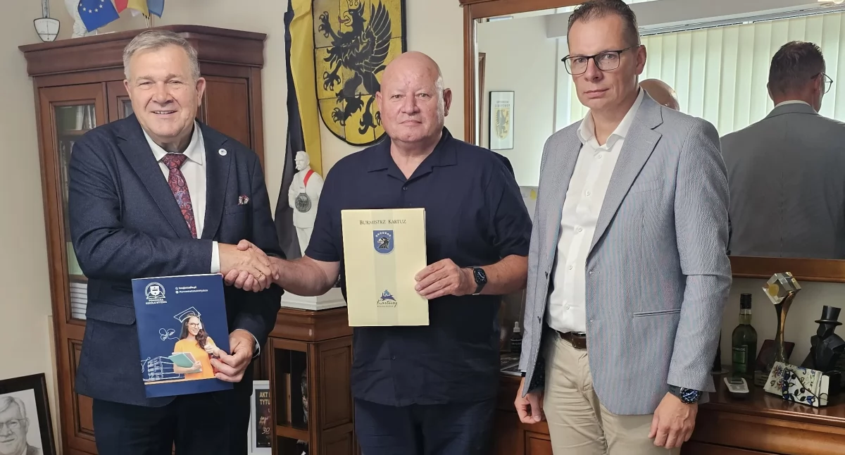 Kartuzy stawiają na edukację i bezpieczeństwo we współpracy z uczelnią