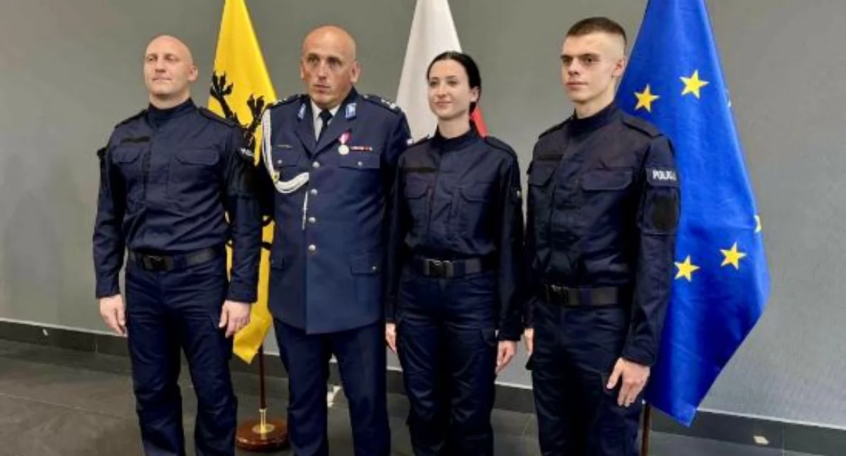 Nowi funkcjonariusze w szeregach kartuskiej policji