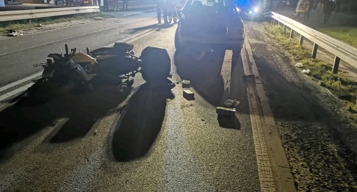 Leźno. Zderzenie samochodu z motocyklem  - w akcji LPR