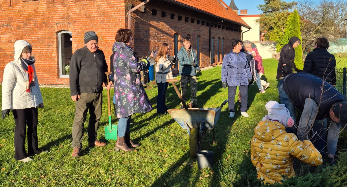 „Biblioteka z klimatem” – kiedy edukacja spotyka naturę