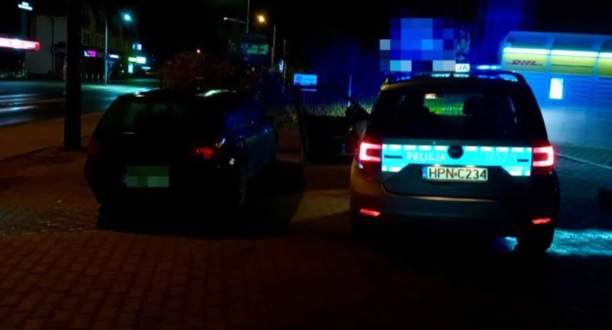 W organizmie miał promile, a pod fotelem narkotyki
