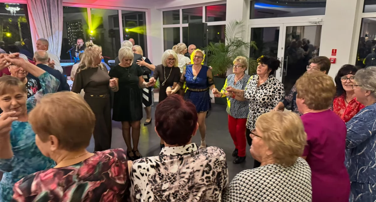 Seniorzy świętowali swój dzień na Balu Seniora w Kiełpinie