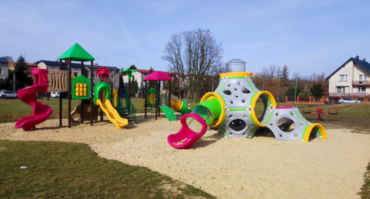 Jakie urządzenia wybrać na plac zabaw dla przedszkola? Place zabaw producent Dr Spil