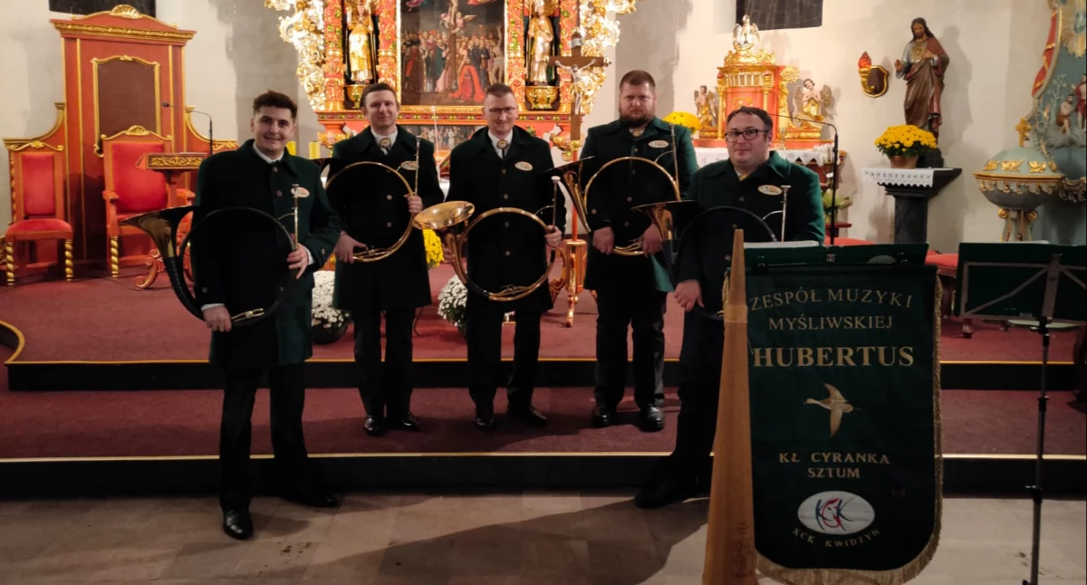 Msza Święta Hubertowska i koncert muzyki myśliwskiej w Goręczynie